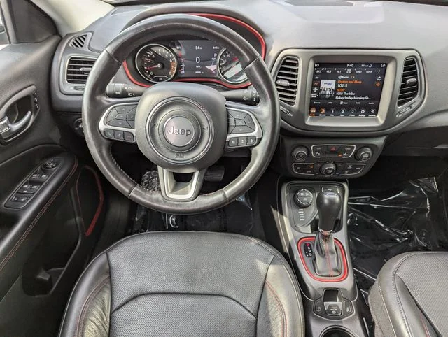 Used 2021 Green Jeep Trailhawk image 13