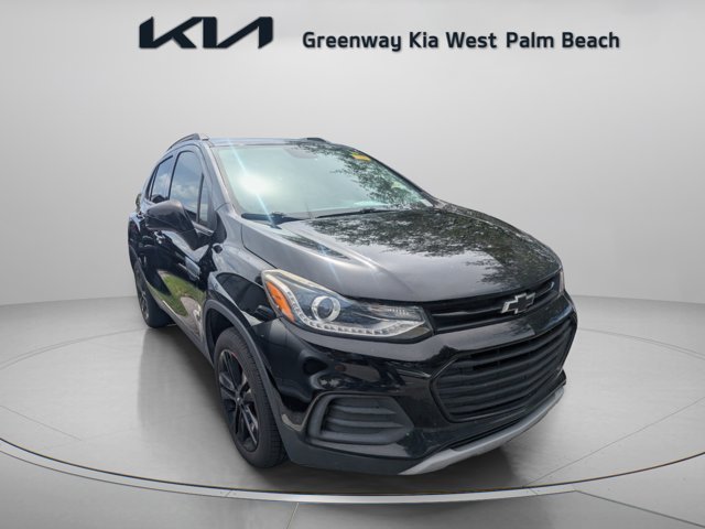 Used 2021 Chevrolet Trax LT with VIN KL7CJPSB4MB356489 for sale in West Palm Beach, FL