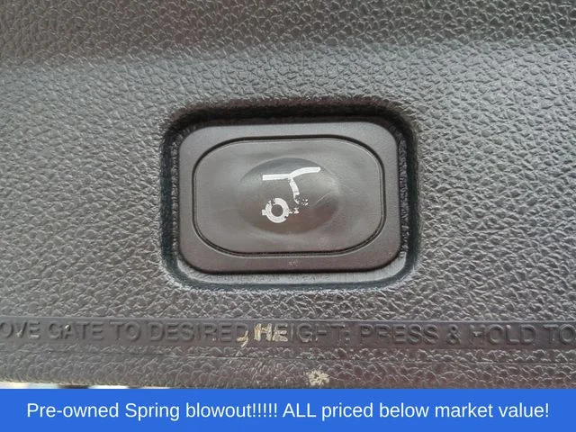 Used 2019 White Ford XLT image 43