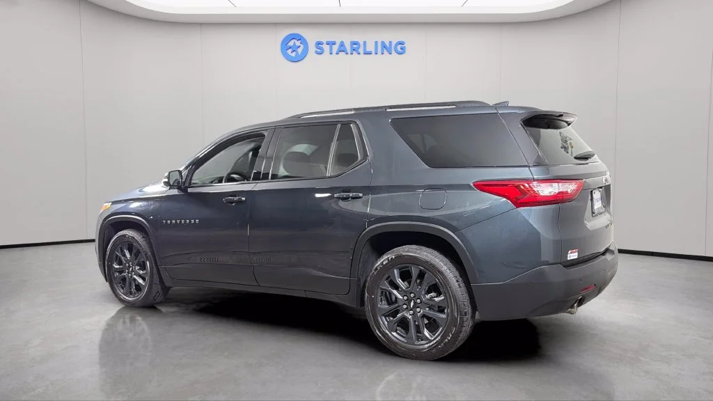 Used 2020 GRAPHITE METALLIC Chevrolet RS image 4