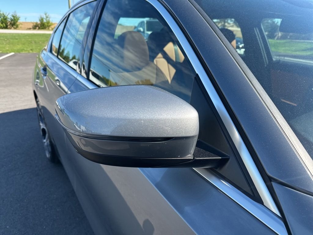 Certified Used 2026 Skyscraper Grey Metallic BMW 330i xDrive image 31