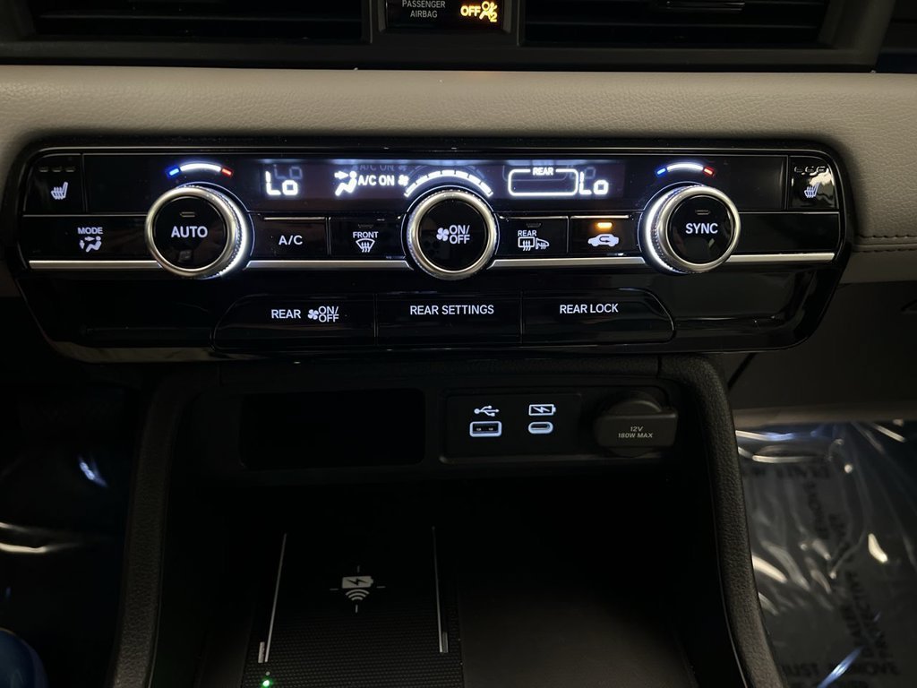 2024 Honda Pilot Touring - Photo 18