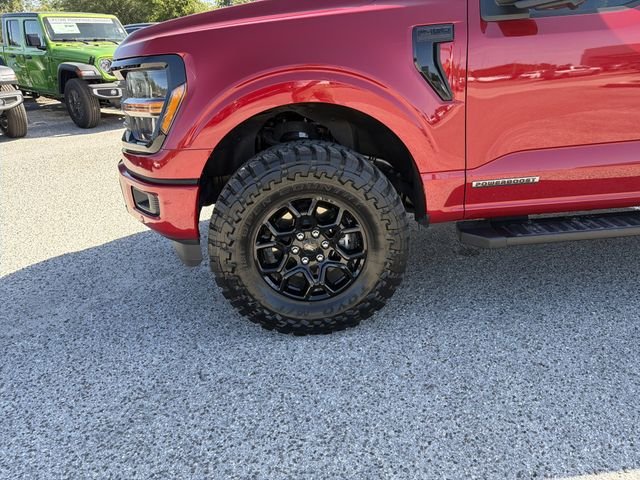 Used 2025 Red Ford XLT image 34