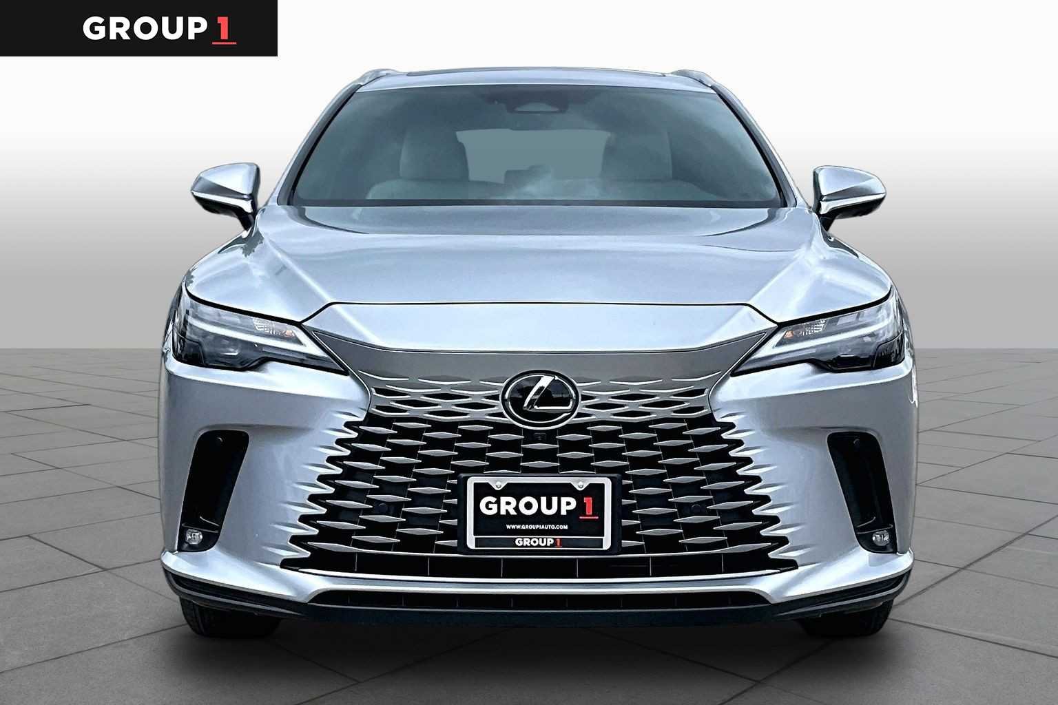Certified Used 2026 Iridium Lexus Premium image 4