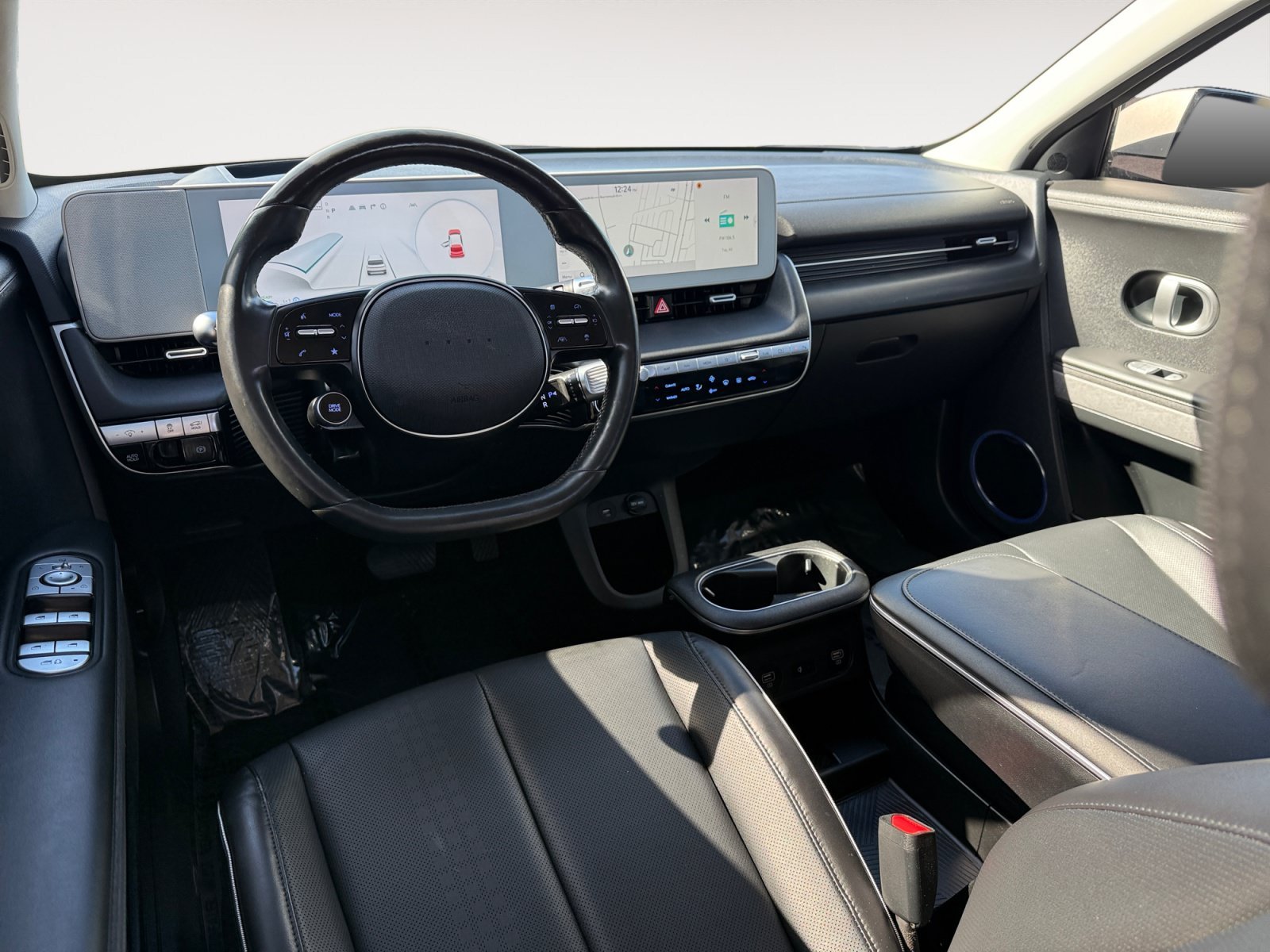 Used 2023 Gold Hyundai Limited image 15