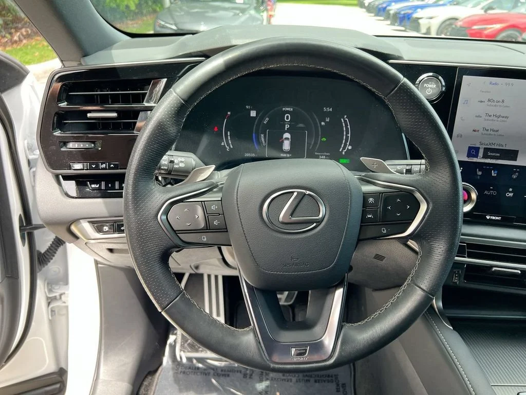 Used 2024 Ultra White Lexus 500h F SPORT Performance image 13