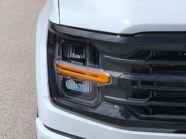 New 2026 Oxford White Ford XLT image 10