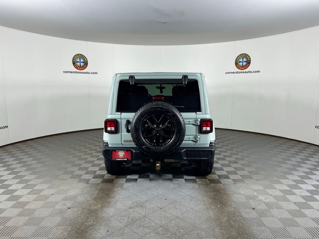 Used 2023 Gray Jeep  image 20