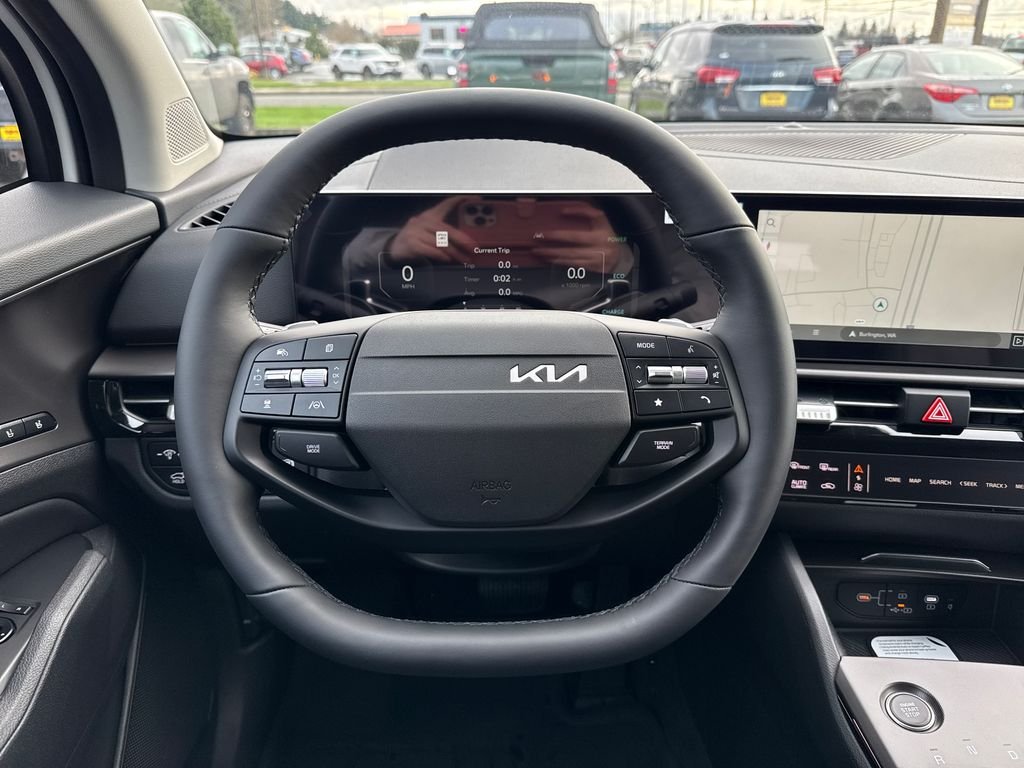 New 2026 Snow White Pearl Kia SX Prestige image 22