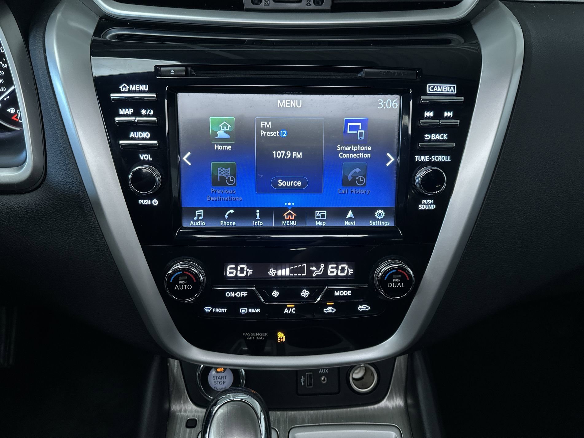 Used 2018 Gun Metallic Nissan SL image 18