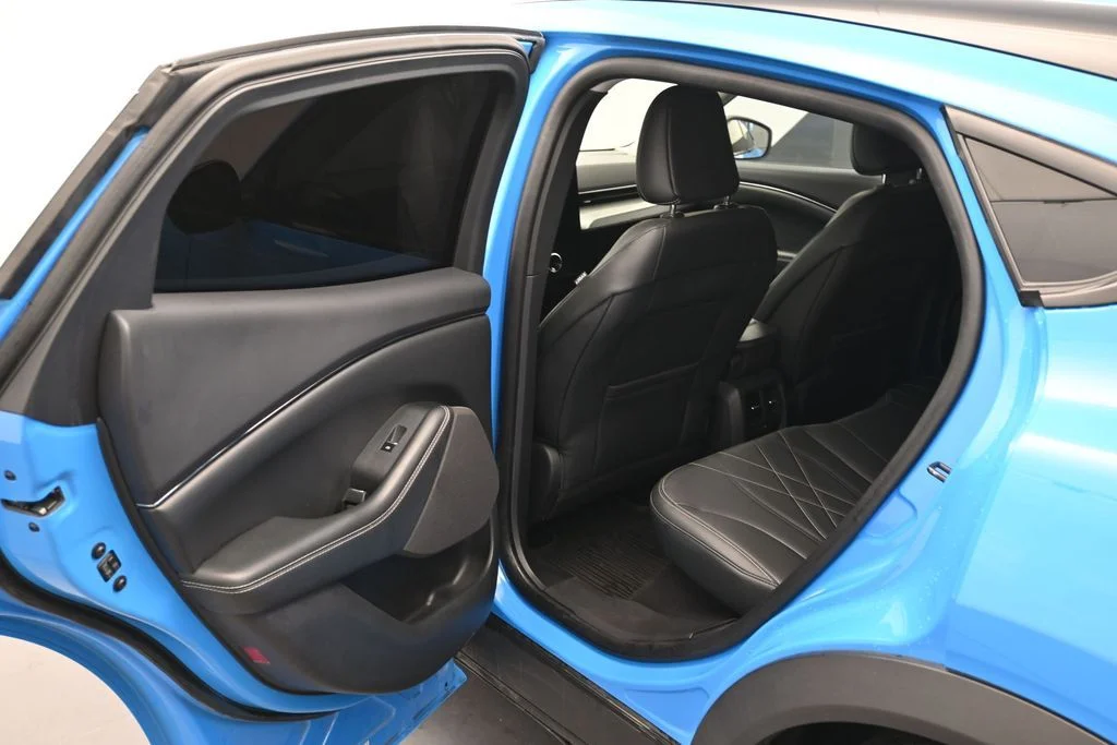 Used 2023 Grabber Blue Ford Select image 13