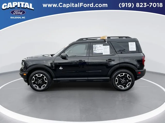 Used 2024 Black Ford Outer Banks image 5