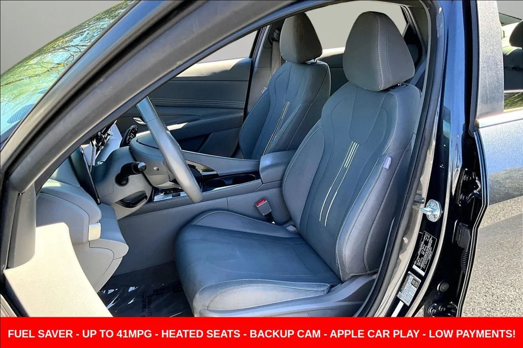 Used 2022 Gray Hyundai SEL image 24