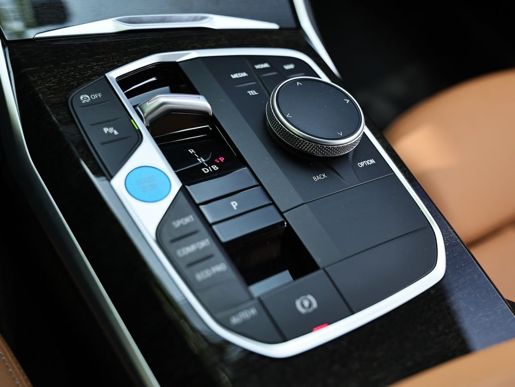 2024 BMW i4 40 - Photo 39