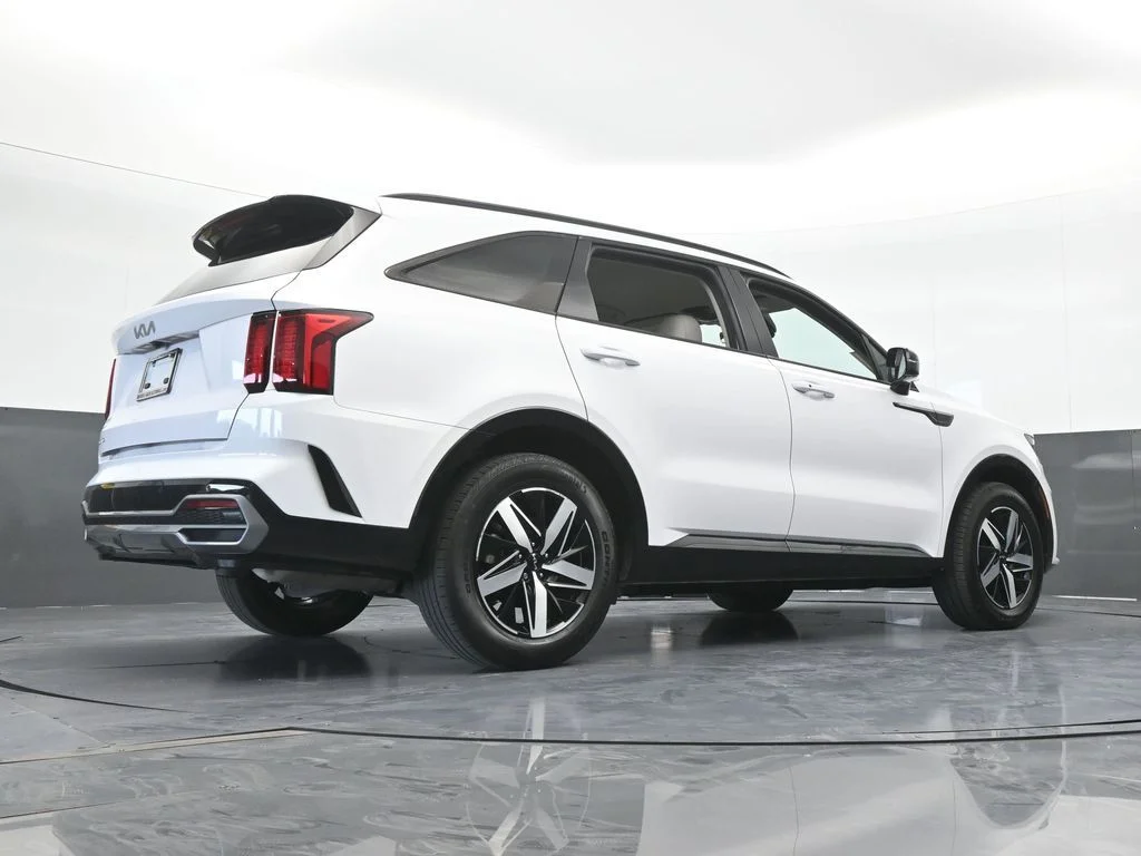 Used 2023 Glacial White Pearl Kia EX image 64
