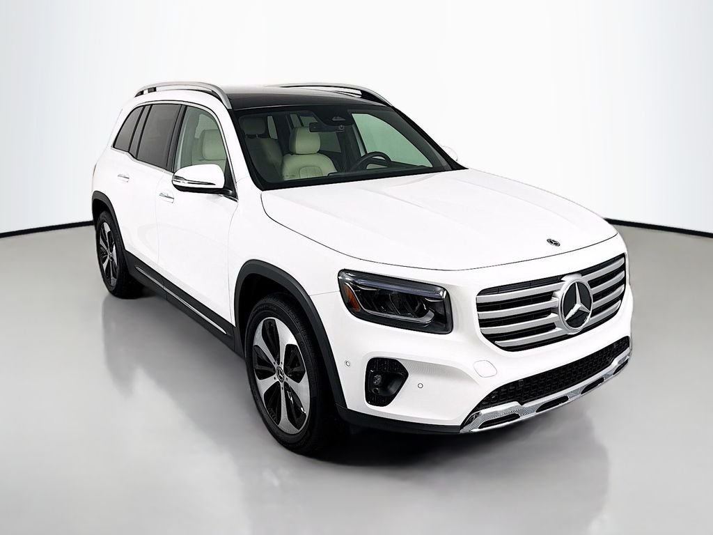 Used 2025 White Mercedes-Benz GLB 250 image 7
