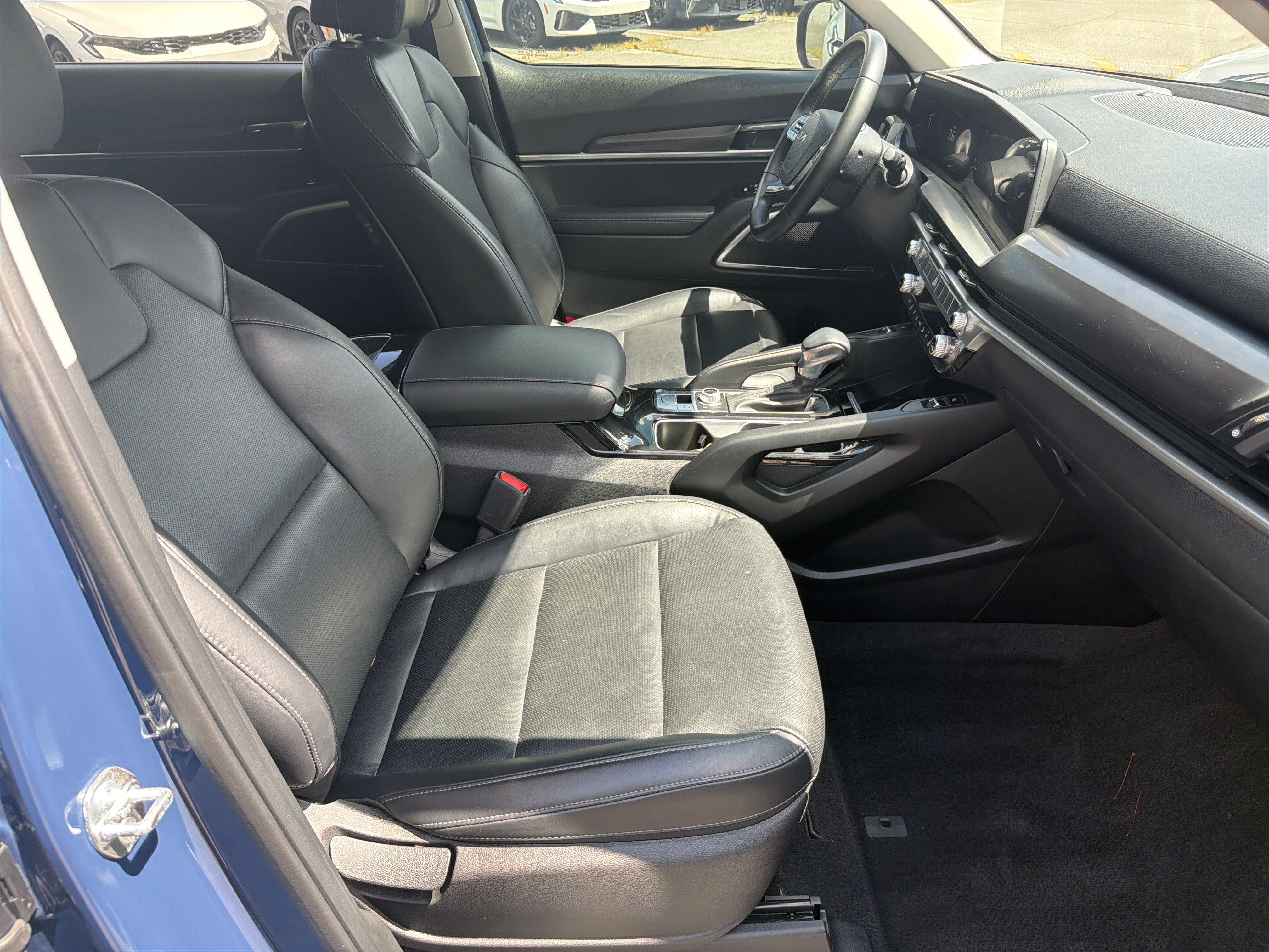 Certified Used 2023 Midnight Lake Blue Kia S image 13