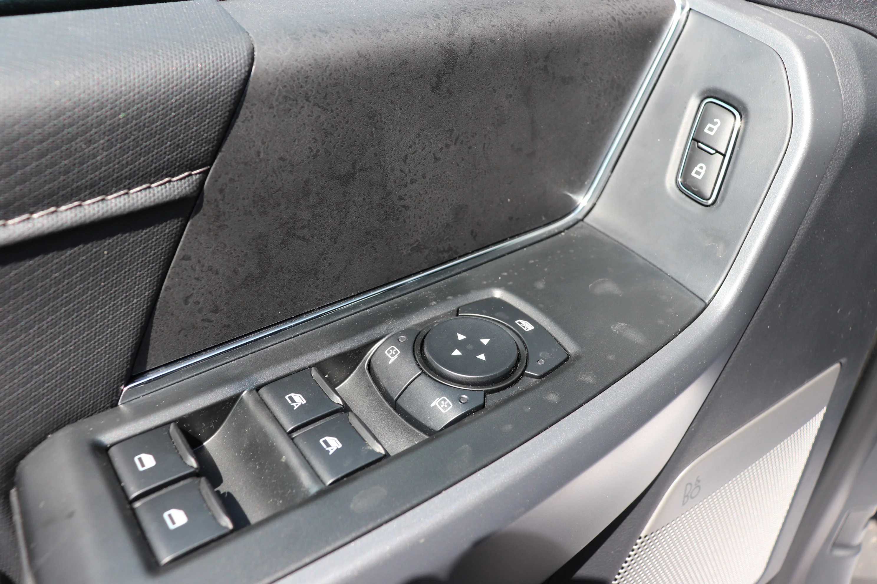 New 2026 OXFORD WHITE Ford XLT image 10