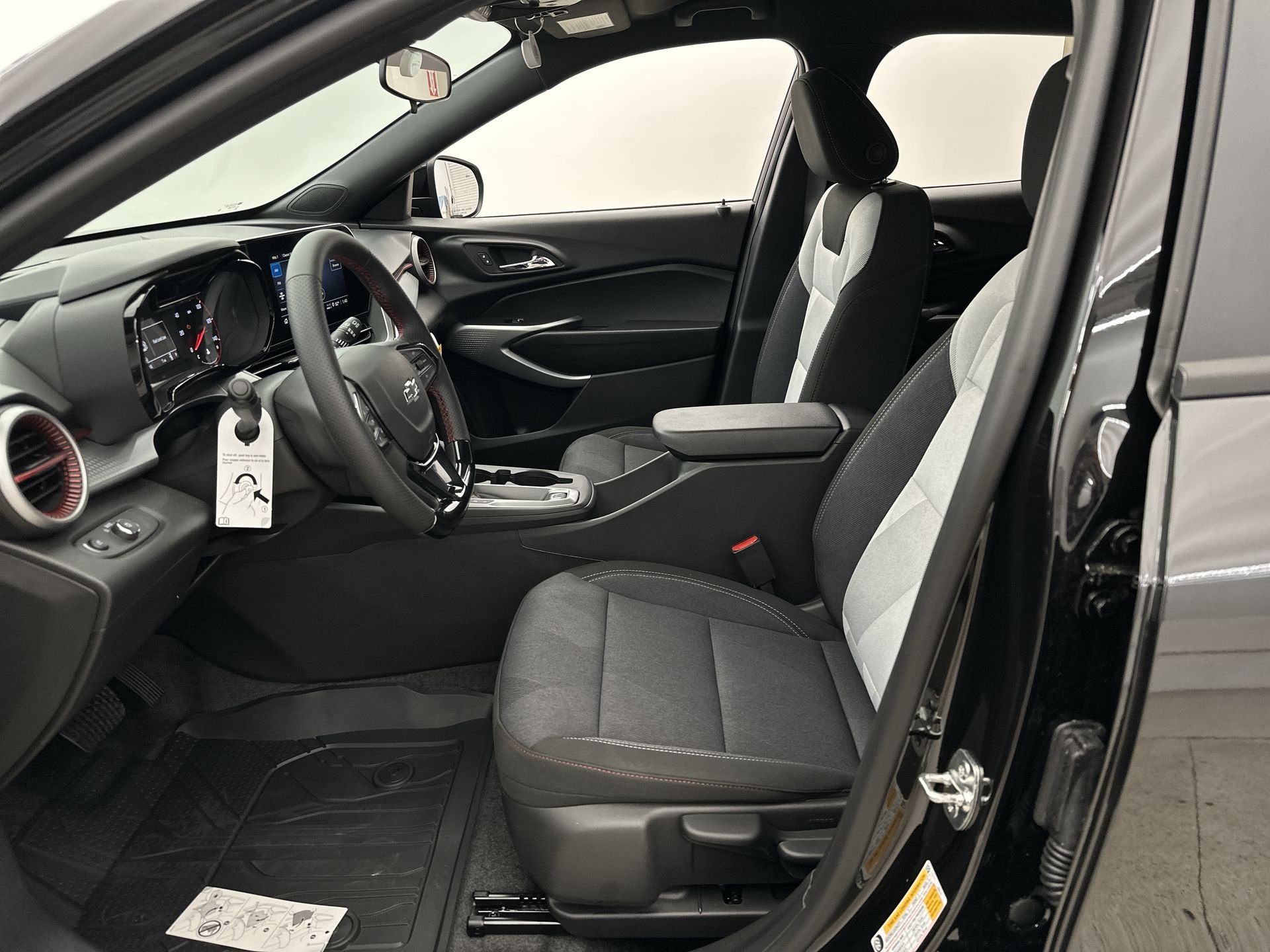 2026 Chevrolet Trax RS - Photo 63