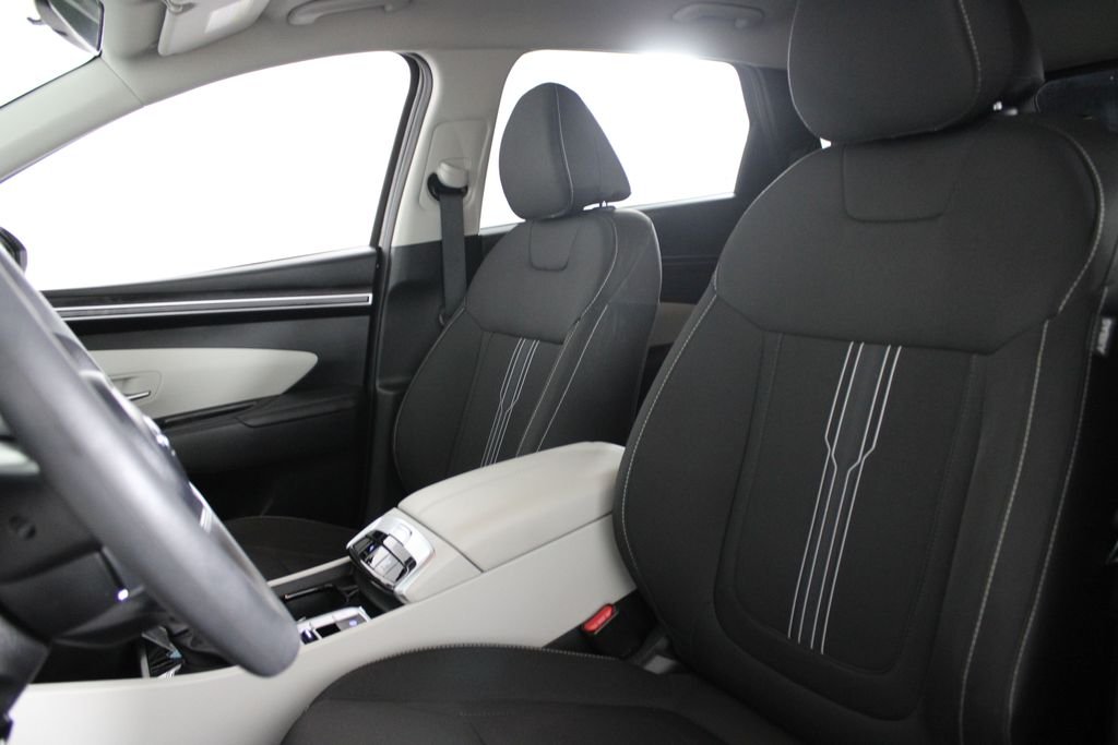 Certified Used 2024 Black Hyundai SEL image 19