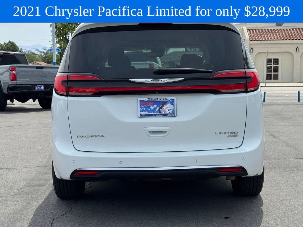 Used 2021 White Chrysler Limited image 6
