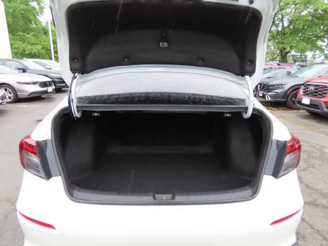 Certified Used 2026 Platinum White Pearl Honda  image 11