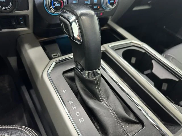 Used 2019 White Platinum Clearcoat Metallic Ford Lariat image 28