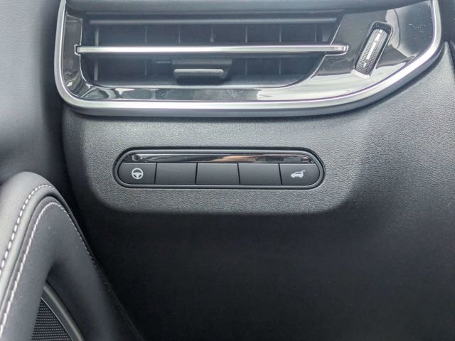 Used 2027 Gray INFINITI LUXE image 26