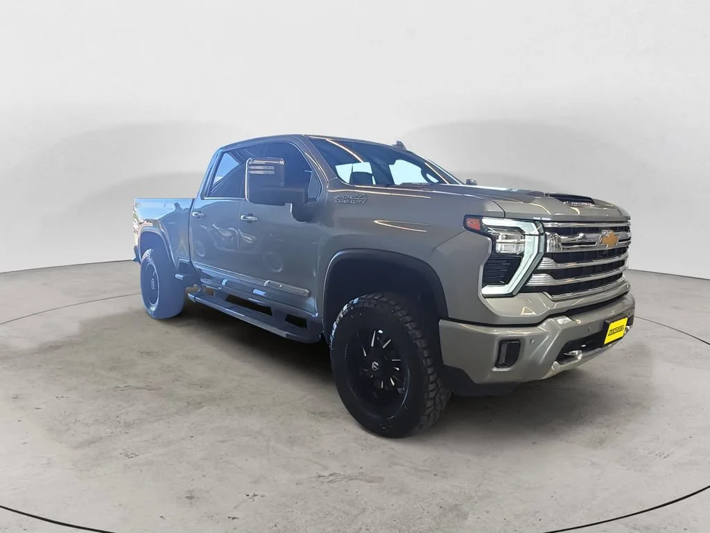 Used 2024 Sterling Gray Metallic Chevrolet High Country image 5