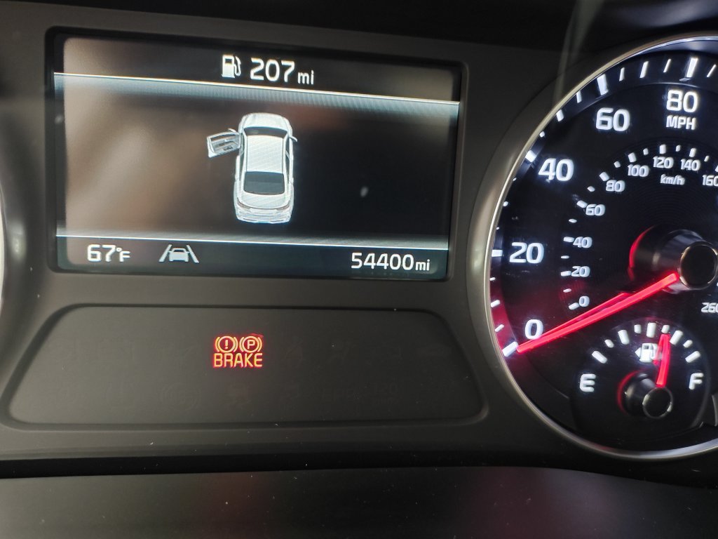 Used 2023 Black Kia GT image 18