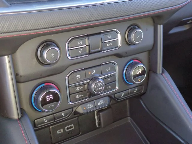 Used 2022 Black Chevrolet RST image 25