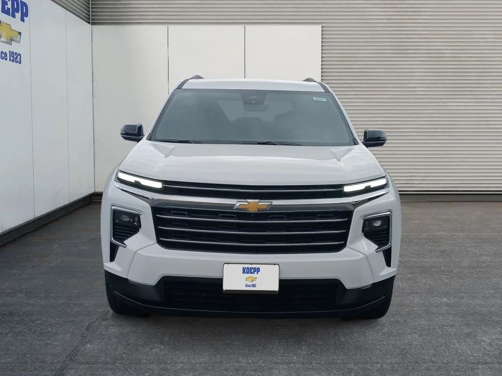 New 2026 Summit White Chevrolet LT image 8
