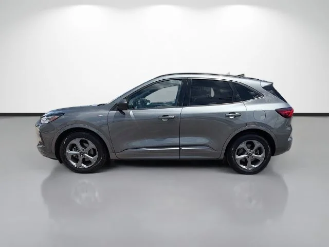 Used 2023 Carbonized Gray Metallic Ford ST-Line image 6