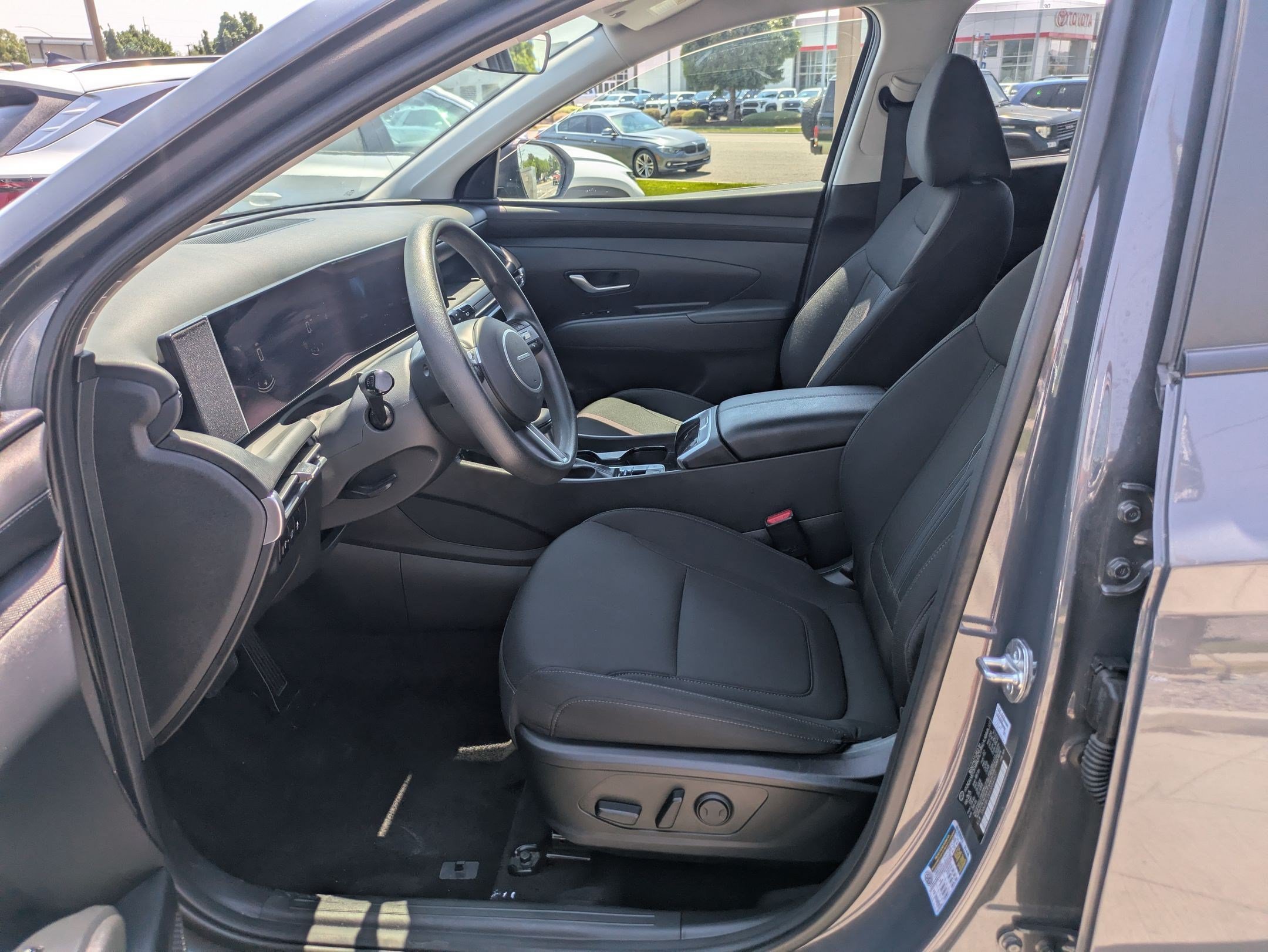 2025 Hyundai Tucson SEL - Photo 16