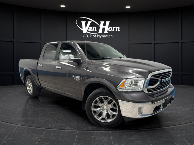 2019 RAM 1500 Classic Laramie 4x4 Crew Cab 5'7's photo
