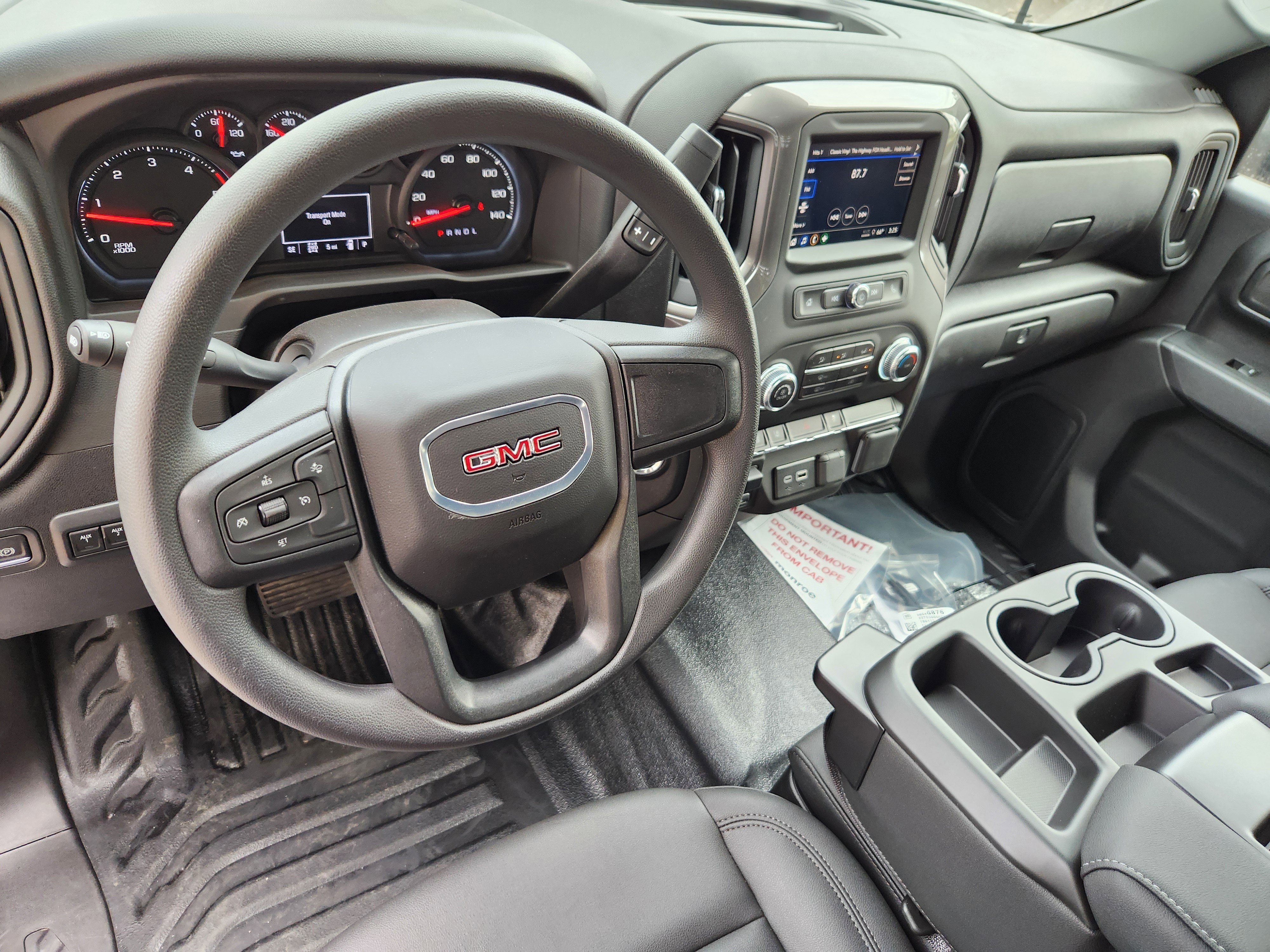 2025 GMC Sierra 3500HD Pro - Photo 9