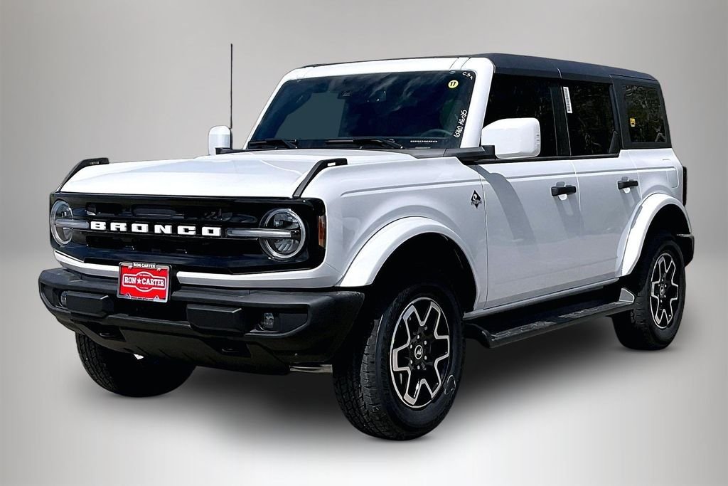 New 2026 Ford Bronco Outer Banks 4D Sport Utility