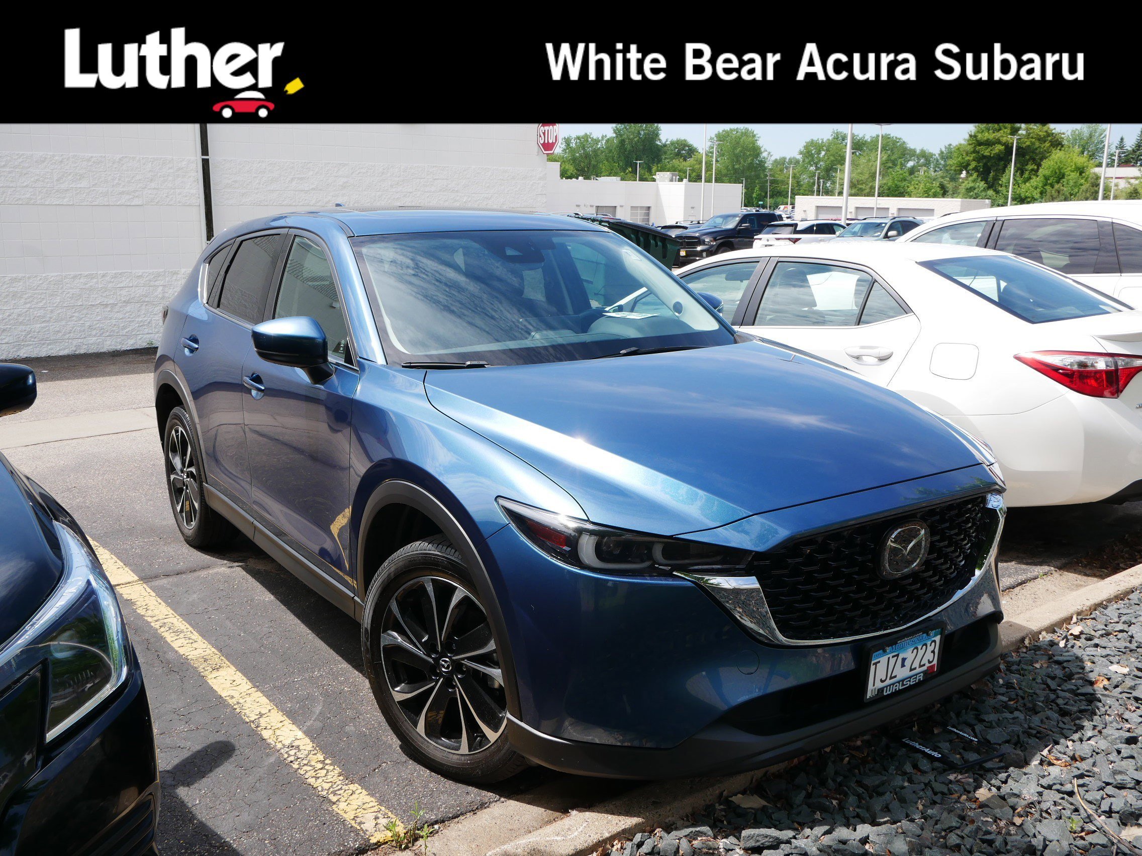 2023 Mazda CX-5 S Premium package Auto AWD's photo