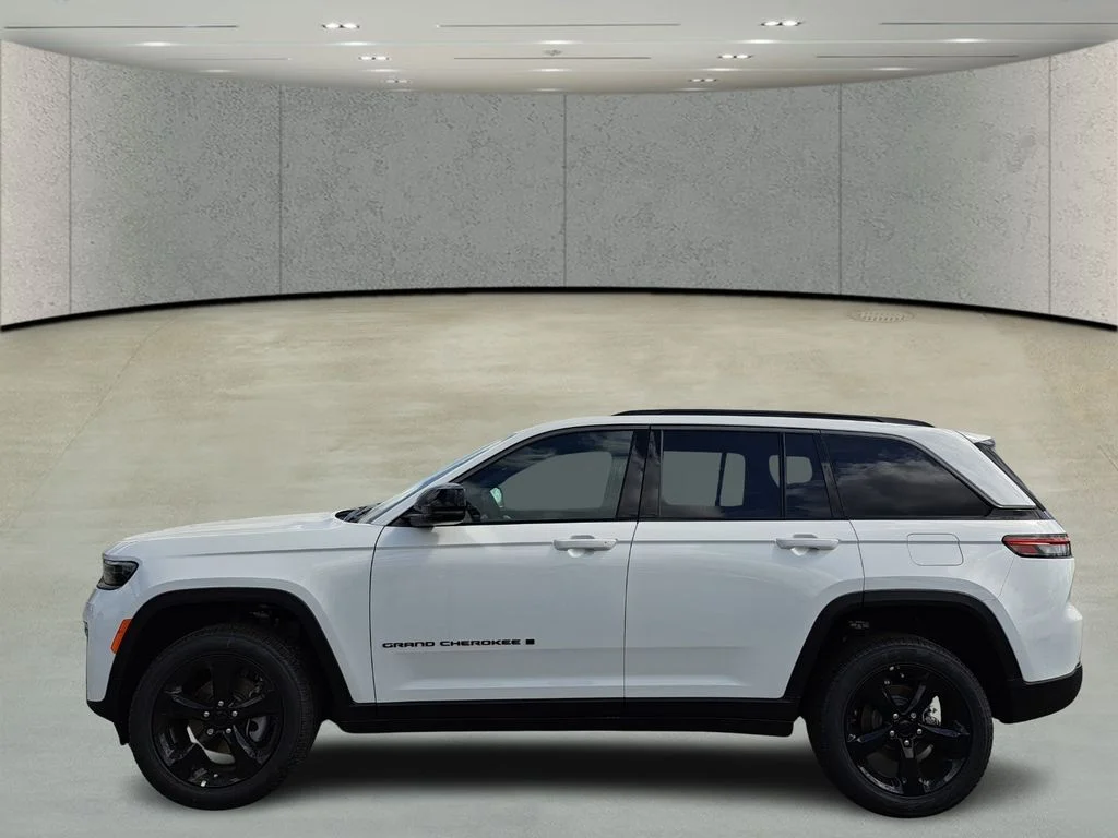 New 2026 White Jeep Limited image 7