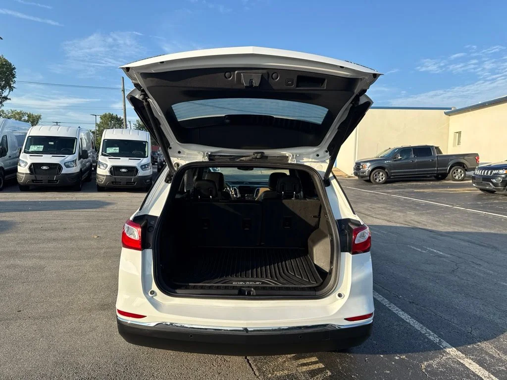 Used 2020 Summit White Chevrolet Premier image 41