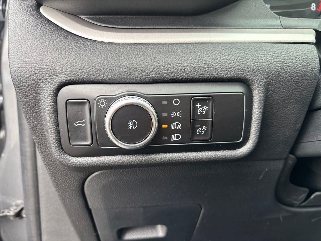 Certified Used 2022 Gray Metallic Ford XLT image 24