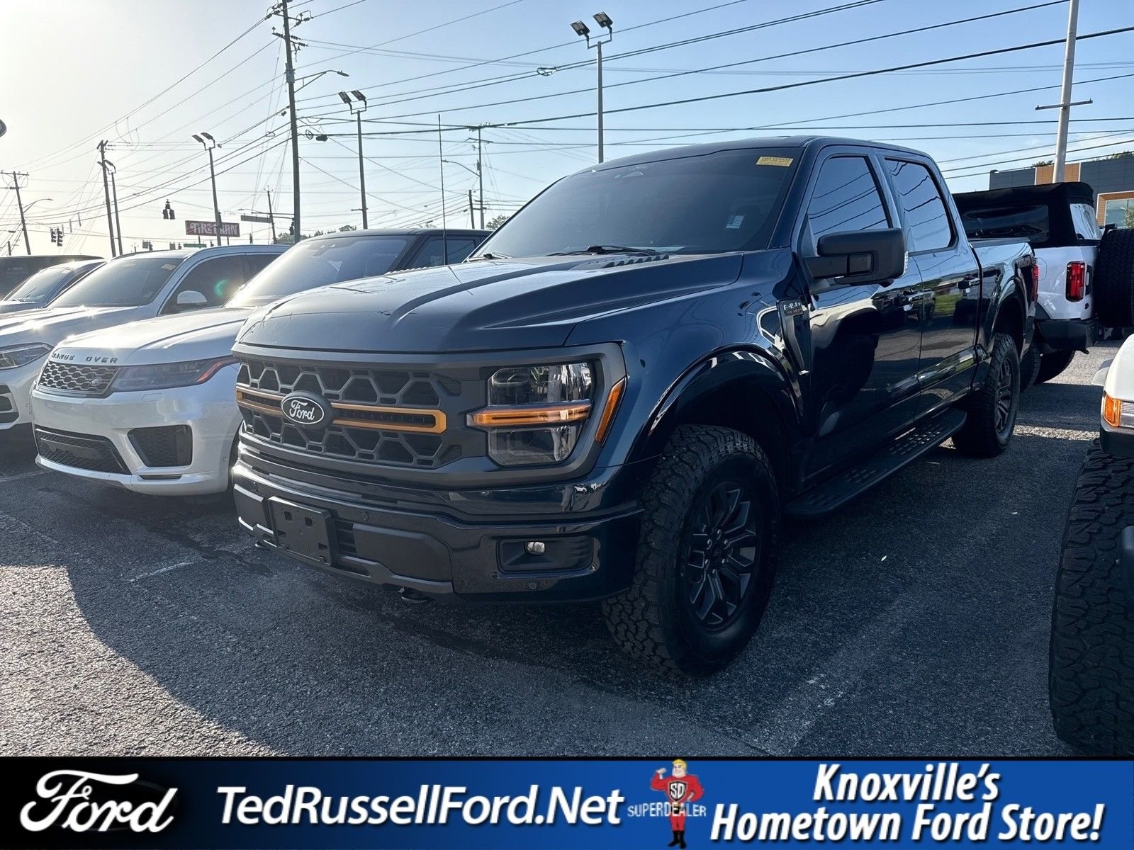 Used 2025 Blue Metallic Ford Tremor image 1