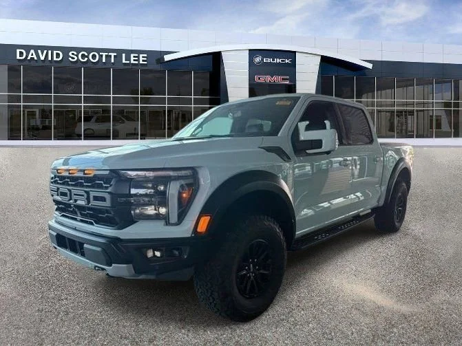 Used 2025 Oxford White Ford Raptor image 4
