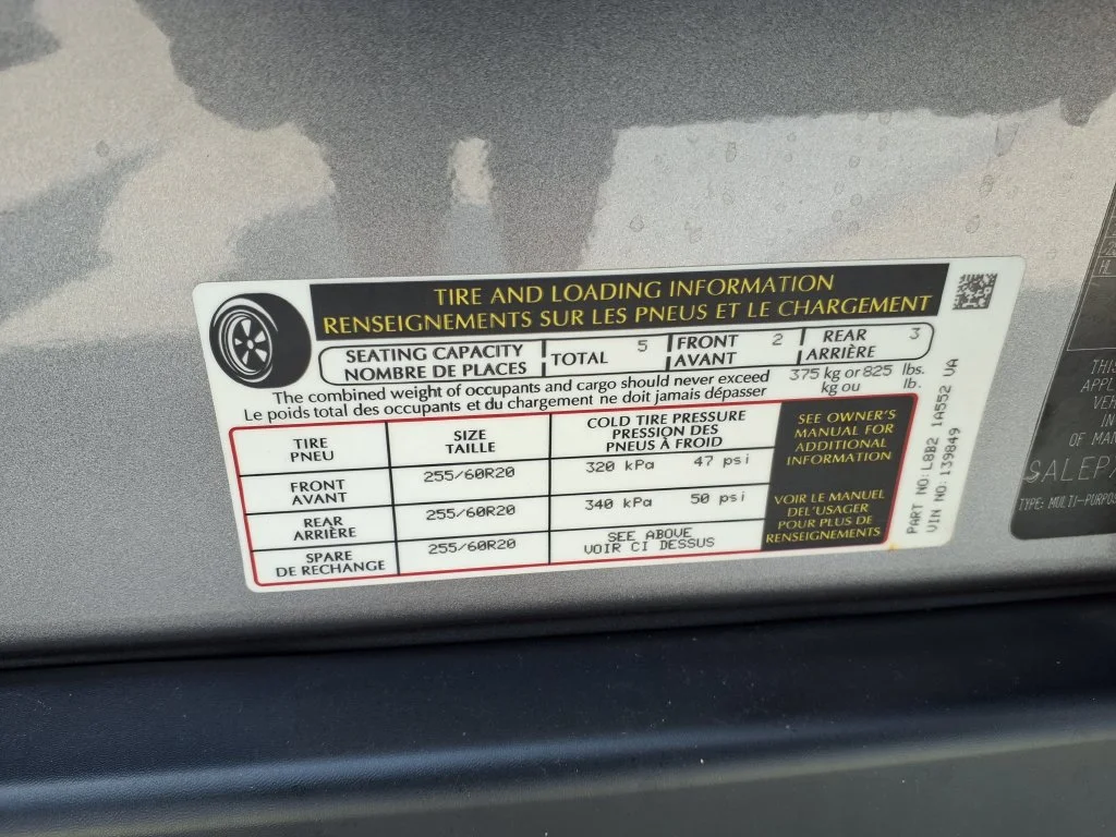 Used 2023 Black Land Rover SE image 35