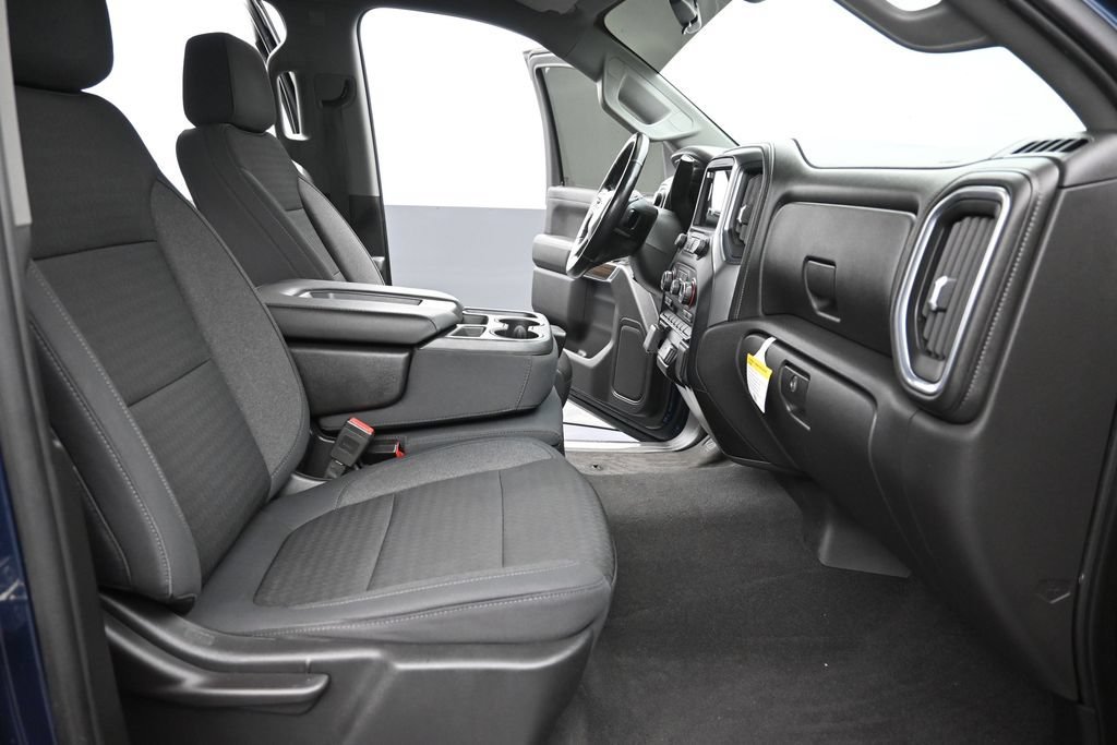 Used 2020 Blue Chevrolet LT image 14