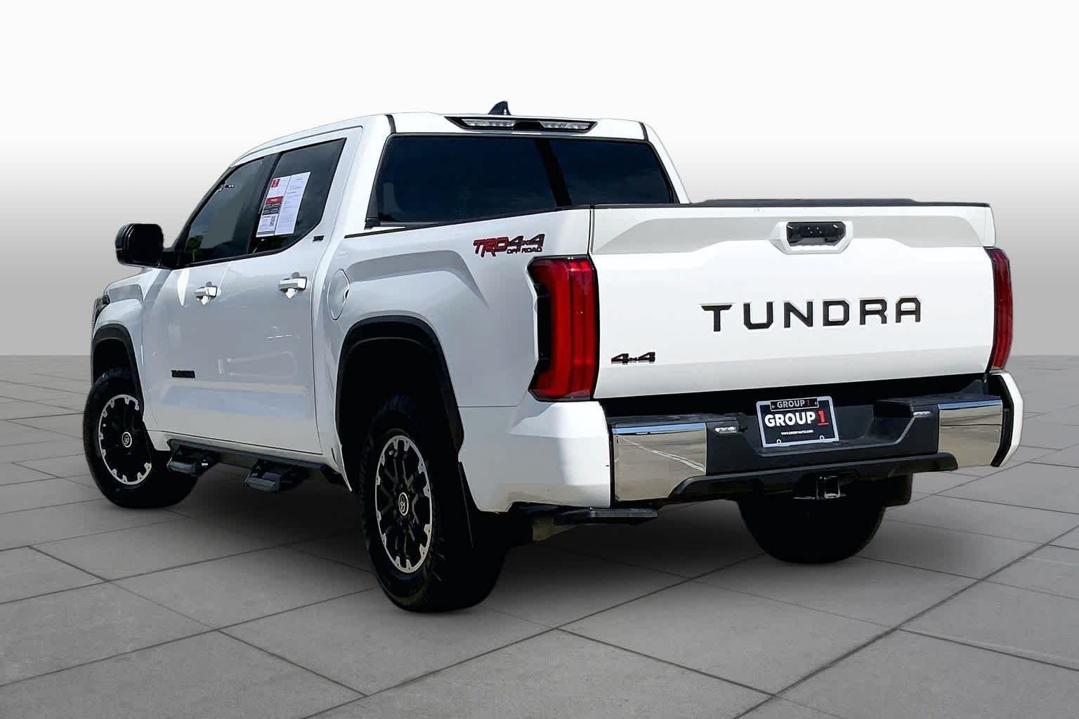Used 2024 Ice Cap Toyota SR5 image 12