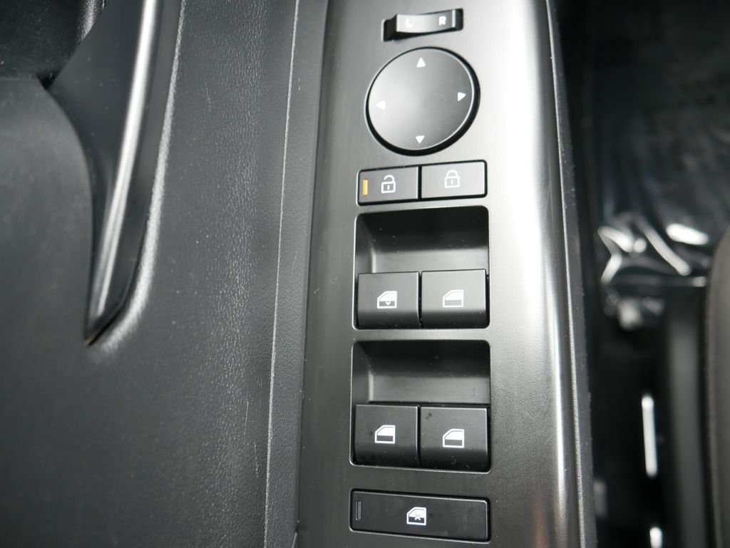 Used 2024 Yellow Hyundai SEL image 30