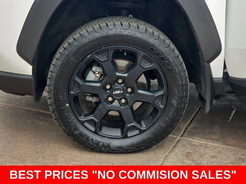 Used 2020 White Toyota TRD Off Road image 36