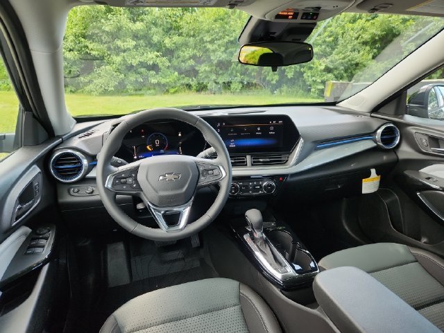 2026 Chevrolet Trax LT - Photo 20