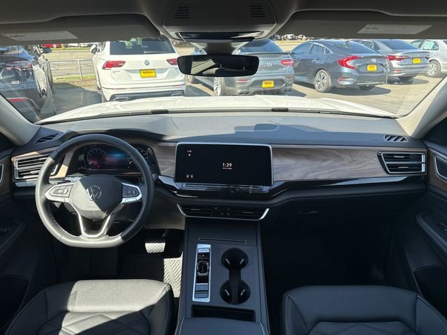New 2026 Opal White Pearl Volkswagen 2.0T SE image 12